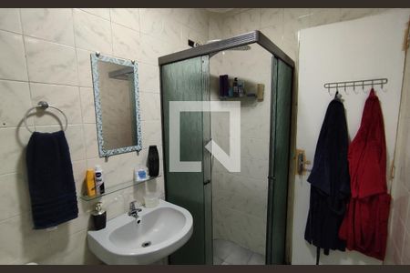 Apartamento à venda com 56m², 2 quartos e 1 vaga Apartamento à venda com 56m², 2 quartos e 1 vagaBanheiro