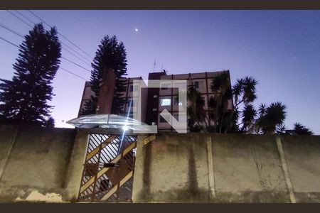 Apartamento à venda com 56m², 2 quartos e 1 vaga Apartamento à venda com 56m², 2 quartos e 1 vagaFachada