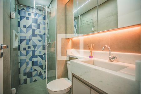 Banheiro de kitnet/studio para alugar com 1 quarto, 28m² em Vila da Saúde, São Paulo