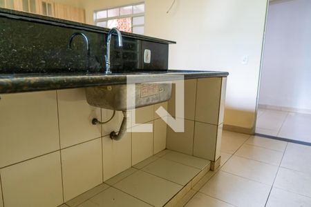 Casa para alugar com 130m², 3 quartos e 6 vagas Casa para alugar com 130m², 3 quartos e 6 vagasCozinha