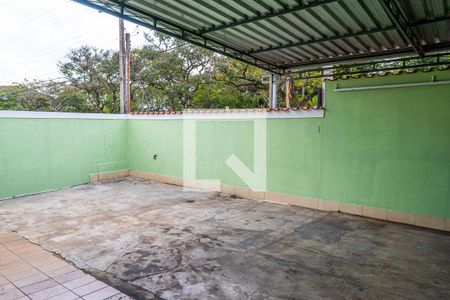 Casa para alugar com 130m², 3 quartos e 6 vagas Casa para alugar com 130m², 3 quartos e 6 vagasQuarto 1