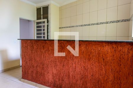 Casa para alugar com 130m², 3 quartos e 6 vagas Casa para alugar com 130m², 3 quartos e 6 vagasCozinha