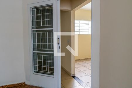 Casa para alugar com 130m², 3 quartos e 6 vagas Casa para alugar com 130m², 3 quartos e 6 vagasGaragem