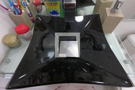 Banheiro de apartamento à venda com 2 quartos, 41m² em Jardim Parque Morumbi, São Paulo