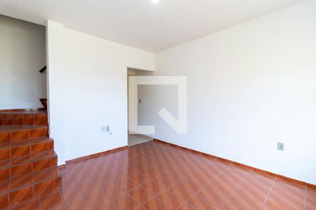 Sala de casa para alugar com 2 quartos, 70m² em Vila Dionisia, São Paulo
