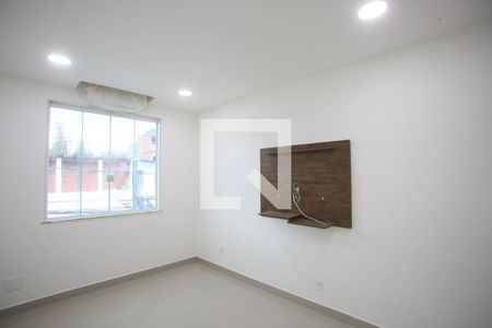 Quarto 1 de apartamento para alugar com 2 quartos, 43m² em Curicica, Rio de Janeiro