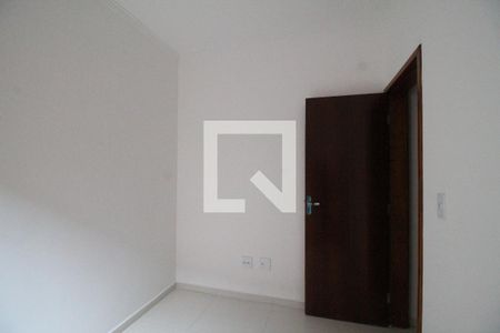 Quarto 2 de apartamento para alugar com 2 quartos, 42m² em Jardim Três Marias, São Paulo