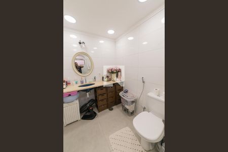 Apartamento à venda com 164m², 3 quartos e 1 vagaBanheiro da Suíte