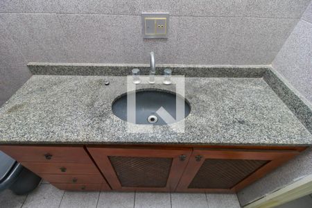 Apartamento à venda com 360m², 4 quartos e 1 vagaBanheiro Social 2