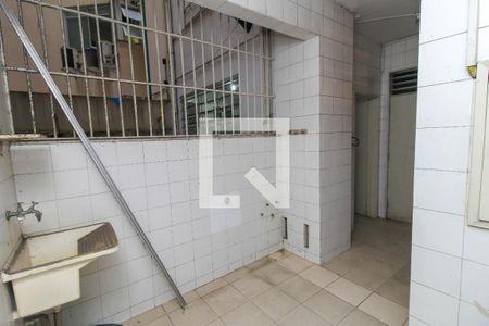 Apartamento à venda com 360m², 4 quartos e 1 vagaÁrea de Serviço
