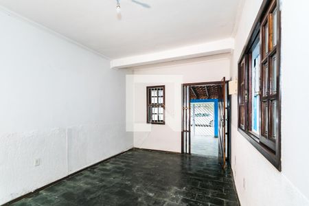 Sala de casa para alugar com 4 quartos, 195m² em Vila Suissa, Mogi das Cruzes