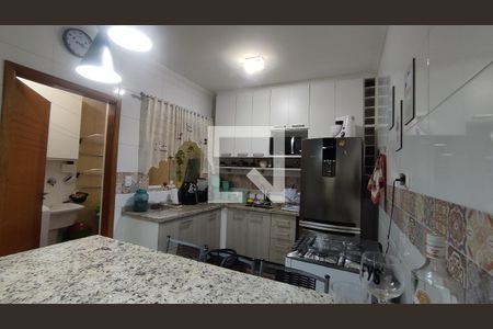 Casa de condomínio à venda com 100m², 2 quartos e 2 vagasCozinha