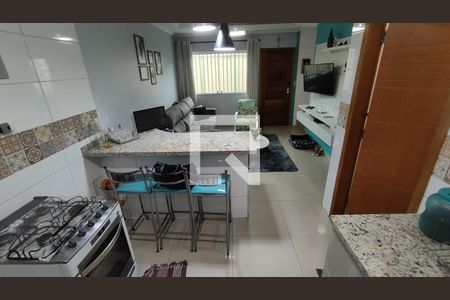Casa de condomínio à venda com 100m², 2 quartos e 2 vagasCozinha