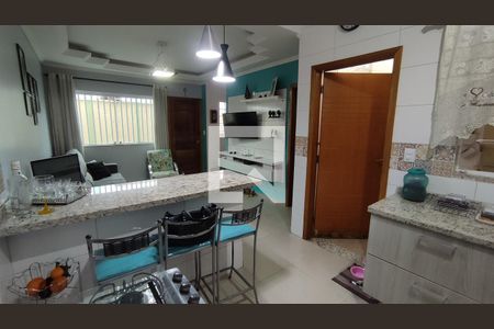 Casa de condomínio à venda com 100m², 2 quartos e 2 vagasCozinha