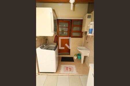 Casa de condomínio à venda com 187m², 3 quartos e 2 vagasÁrea de Serviço