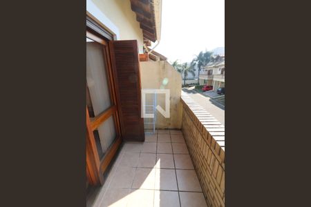 Casa de condomínio à venda com 187m², 3 quartos e 2 vagasSacada do Quarto Suíte