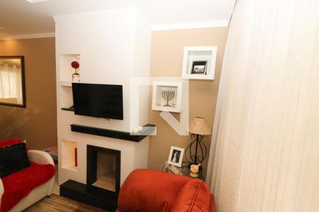 Sala de Estar de casa de condomínio à venda com 3 quartos, 187m² em Cavalhada, Porto Alegre