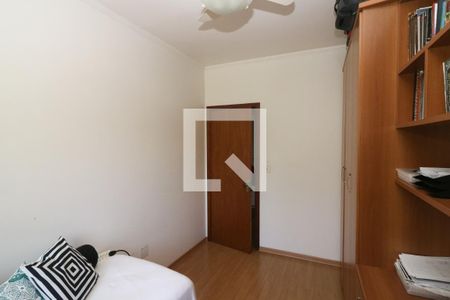 Casa de condomínio à venda com 187m², 3 quartos e 2 vagasQuarto 2