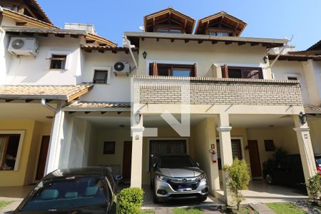 Casa de condomínio à venda com 187m², 3 quartos e 2 vagasFachada