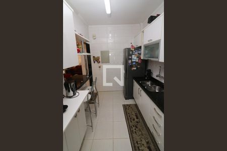 Casa de condomínio à venda com 187m², 3 quartos e 2 vagasCozinha