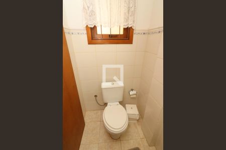 Casa de condomínio à venda com 187m², 3 quartos e 2 vagasLavabo