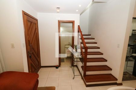 Sala de Estar de casa de condomínio à venda com 3 quartos, 187m² em Cavalhada, Porto Alegre