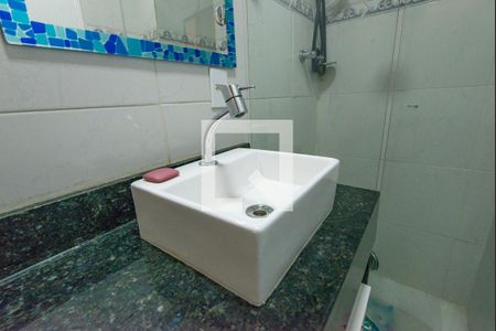 Apartamento à venda com 51m², 2 quartos e 1 vaga Apartamento à venda com 51m², 2 quartos e 1 vagaBanheiro