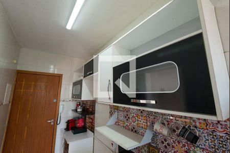 Cozinha - Armários de apartamento à venda com 2 quartos, 51m² em Jacarepaguá, Rio de Janeiro