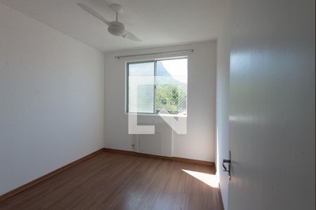 Quarto 1 de apartamento à venda com 2 quartos, 51m² em Jacarepaguá, Rio de Janeiro