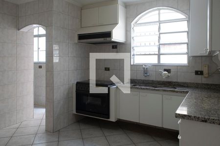 Casa de condomínio à venda com 263m², 4 quartos e 3 vagas Casa de condomínio à venda com 263m², 4 quartos e 3 vagasCozinha