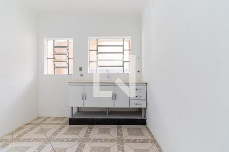 Casa para alugar com 125m², 2 quartos e 2 vagasCozinha