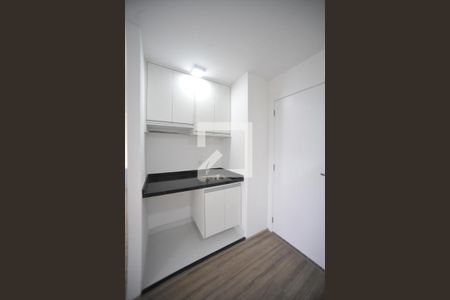 Área de Serviço de apartamento para alugar com 2 quartos, 38m² em Quarta Parada, São Paulo