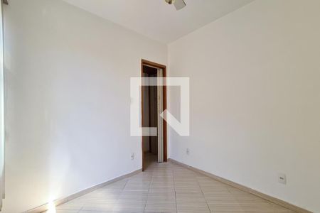 Quarto de apartamento para alugar com 2 quartos, 50m² em Lins de Vasconcelos, Rio de Janeiro