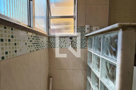 Apartamento para alugar com 50m², 2 quartos e 1 vaga Apartamento para alugar com 50m², 2 quartos e 1 vagaCozinha e Área de Serviço