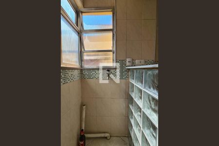 Apartamento para alugar com 50m², 2 quartos e 1 vaga Apartamento para alugar com 50m², 2 quartos e 1 vagaCozinha e Área de Serviço