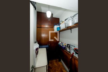 Apartamento à venda com 191m², 4 quartos e 1 vaga Apartamento à venda com 191m², 4 quartos e 1 vagaÁrea de Serviço