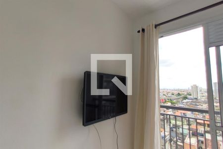 Sala / Cozinha de apartamento para alugar com 1 quarto, 28m² em Vila Tolstoi, São Paulo