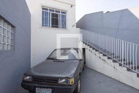 Casa à venda com 162m², 3 quartos e 2 vagas Casa à venda com 162m², 3 quartos e 2 vagasGaragem