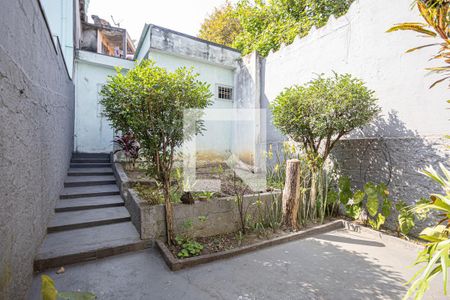 Casa à venda com 162m², 3 quartos e 2 vagas Casa à venda com 162m², 3 quartos e 2 vagasQuintal