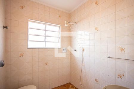Casa à venda com 162m², 3 quartos e 2 vagas Casa à venda com 162m², 3 quartos e 2 vagasBanheiro 2