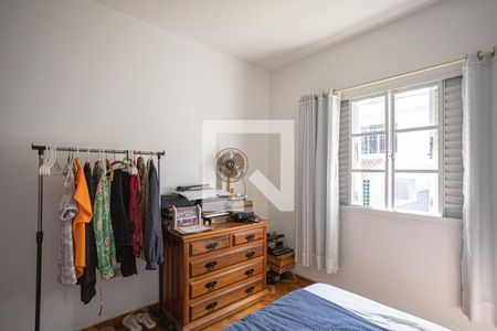 Casa à venda com 162m², 3 quartos e 2 vagas Casa à venda com 162m², 3 quartos e 2 vagasQuarto 2