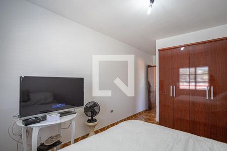 Casa à venda com 162m², 3 quartos e 2 vagas Casa à venda com 162m², 3 quartos e 2 vagasSuíte