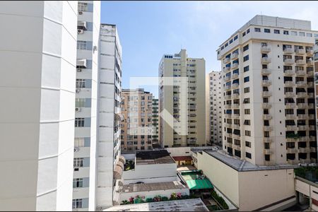 Apartamento à venda com 220m², 4 quartos e 3 vagasQuarto 2