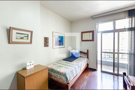 Quarto 1 de apartamento à venda com 4 quartos, 220m² em Icaraí, Niterói