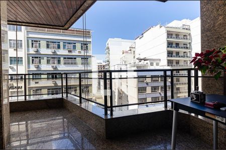 Sala de apartamento à venda com 4 quartos, 220m² em Icaraí, Niterói