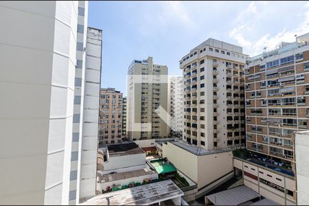 Apartamento à venda com 220m², 4 quartos e 3 vagasSuite