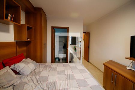 Casa à venda com 320m², 4 quartos e 6 vagasQuarto Suíte