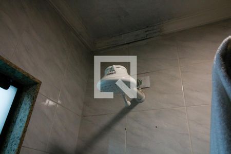 Casa à venda com 320m², 4 quartos e 6 vagasBanheiro da Suíte