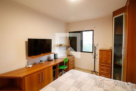 Casa à venda com 320m², 4 quartos e 6 vagasQuarto Suíte