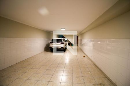 Casa à venda com 320m², 4 quartos e 6 vagasGaragem